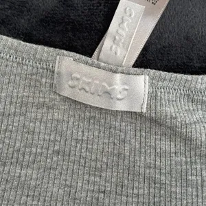Skims Soft Lounge Ribbed Tank Top Heather Gray Size XS thumbnail 2