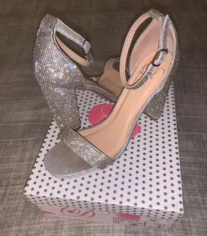 Sparkling Heels Size 9 thumbnail 1