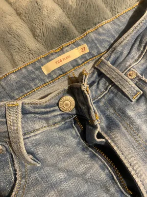 Levi's 726 High-Rise flare Jeans thumbnail 4