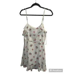 ✨NWOT✨TRIXXI Womens White floral Zippered Spaghetti Strap Square Neck Dress✨ thumbnail 3
