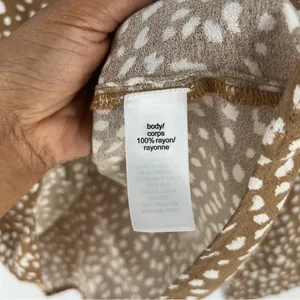 Maurices Brown & White Speckled Dot Print Flare Sleeve Tie Front V-Neck Blouse S thumbnail 6