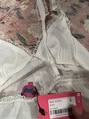 NWT Edikted‎ small white tank top thumbnail 12