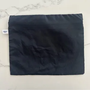 LeSportsac Zip Logo Cosmetic Pouch Makeup Bag in Black Small thumbnail 2