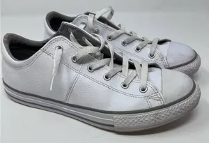 Converse All Star Junior Leather Sneaker Size‎ 6 Blue Spots on Left Side in Pic. thumbnail 1