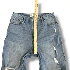 Hollister Curvy Ultra High Rise Dad Jeans 13R W31 L31 Distressed Straight‎ Leg thumbnail 3