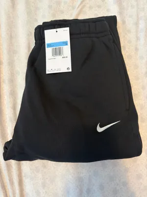 BNWT Nike men’s black training joggers thumbnail 2