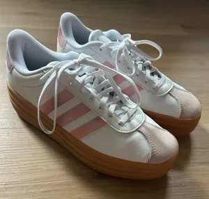 adidas gazelle platform sneakers thumbnail 1