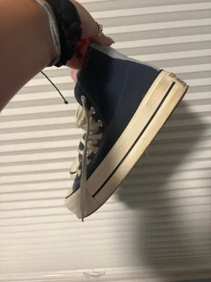 Platform Converse thumbnail 3