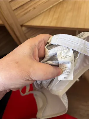 Seamless Light Gray Wireless Sports Bra Small thumbnail 3