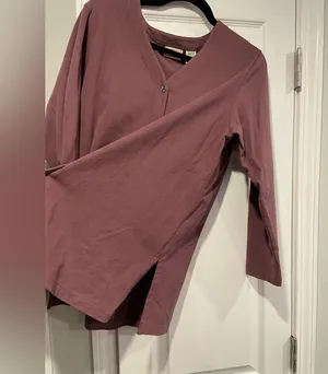 L.L. Bean Size MP Plum V Neck Silver Button Long Sleeve Soft Cotton Cardigan thumbnail 2
