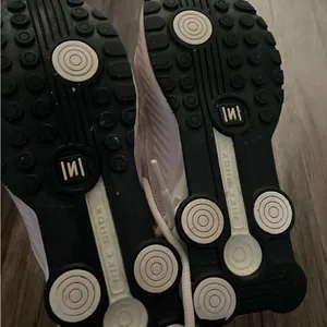 Women’s Nike Shox Enigma 9000 Barely Rose Running Shoes BQ9001-600 Sz 8 thumbnail 4
