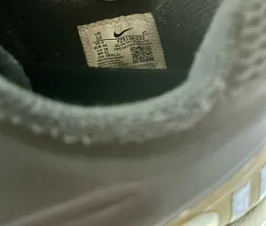 Nike Air Max Sneakers thumbnail 4