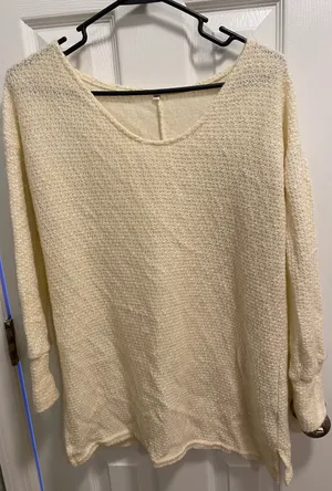 sweater Tan Size M thumbnail 1