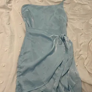 Lucy in the Sky Blue Dress thumbnail 2
