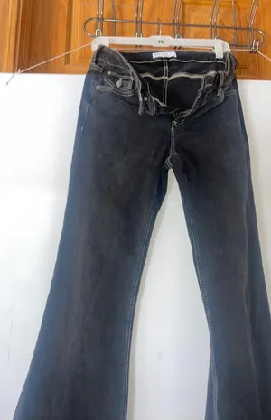 Denim Low Rise, Flares thumbnail 4