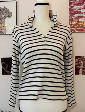 L.L. Bean Black and White Striped Women's Sweatshirt thumbnail 1