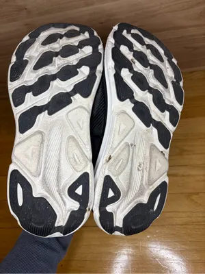 Hoka Clifton 9 Women's Sneakers - Size 9.5 thumbnail 6