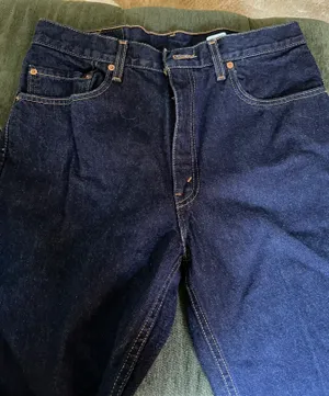 Straight-Leg Jeans thumbnail 3