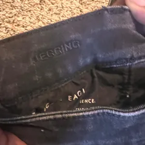 American Eagle Women's Black Wash‎ Next Level Stretch Legging Jeans thumbnail 4
