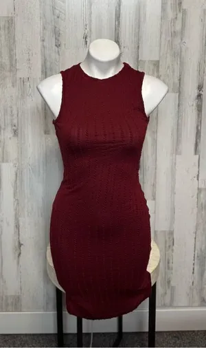 Burgundy dress Red thumbnail 1