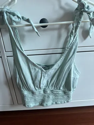 Hollister Cropped Tank thumbnail 1