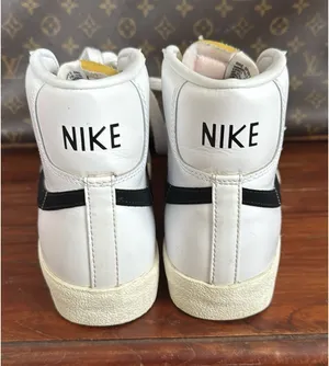 Nike Blazers  thumbnail 2