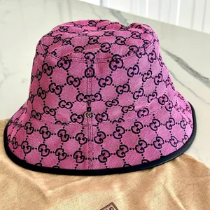 Gucci GG Supreme Fedora Bucket Hat thumbnail 1