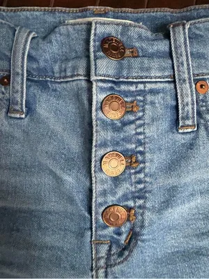 Madewell Denim Shorts Size 26 Blue Button Front Pockets High-waisted thumbnail 3