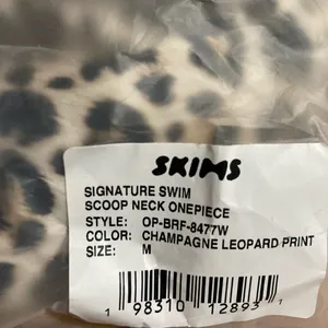 SKIMS Leopard Print One Piece Swimsuit M thumbnail 6