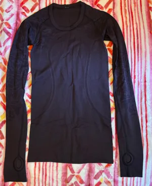 Lululemon Swiftly Tech Long Sleeve thumbnail 1