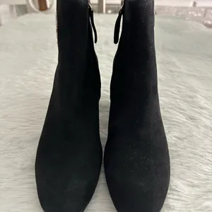 Kate Spade Alihandra Black Suede Booties Ankle‎ Boots Sz 5.5 5 1/2 New thumbnail 3