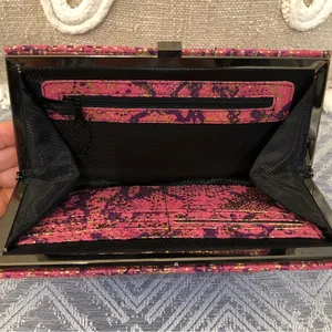 Kenneth Cole Reaction - Large Wallet -  Pink thumbnail 5