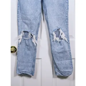 Abercrombie Curve Love 90s Straight High Rise Jeans Size 26 (2) Blue Distressed thumbnail 7