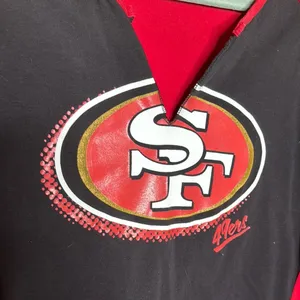Reebok San Francisco 49ers Long Sleeve Top Women’s Large Red Black NFL Tee thumbnail 3