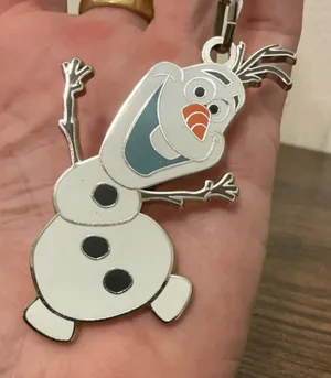 Frozen Sold Out official Disney Parks metal enamel Olaf keychain Keyring Clip thumbnail 1