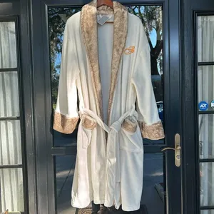 Things Remembered Fur Trim Plush Luxurious Bath Robe Embroidered Initial “F” NWT thumbnail 8