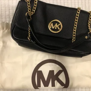 Michael Kors Black Shoulder Bag with Gold Accents thumbnail 16