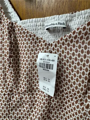 Abercrombie & Fitch A&F Long Puff Sleeve V-Neck Blouse Top Brown Medium NEW NWT thumbnail 5