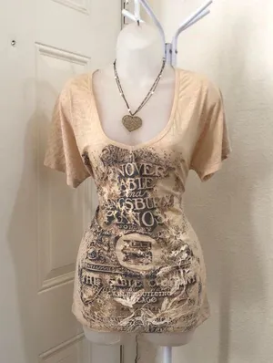 2000s Y2K V-neck fitted gothic grunge whimsygoth graphic tee long top shirt blouse henley short sleeve tan beige cream brown black #streetwear Size S-measurement in pics thumbnail 1