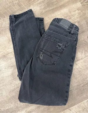 American Eagle jeans thumbnail 1