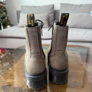 Dr. Martens Jadon Milled Nubuck Platform Boots Ladies 6 thumbnail 4