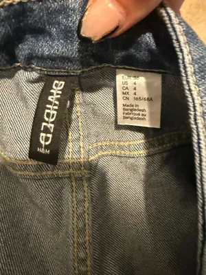 divided jean shorts  thumbnail 3