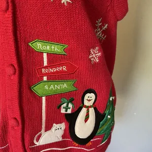 VTG Christmas Sweater Vest Bechamel Sz Small Red Penguins Snowflakes Embroidered thumbnail 2