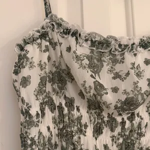 Floral Sage Green Maxi Dress thumbnail 5