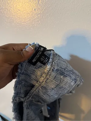 NWT Pretty little thing denim crop top size 6 thumbnail 4