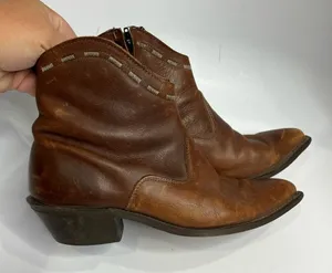 Laredo ankle‎ leather cowboy boots size 6 thumbnail 1