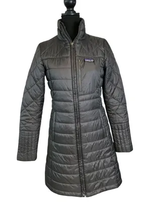 Patagonia Women's Quilted Puffer Coat in Dark Gray thumbnail 1