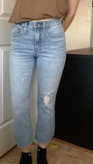 J. Crew Demi‎ Boot Crop Jeans Size 27 Light Wash thumbnail 1