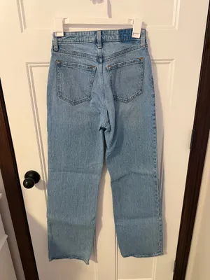 Abercrombie High-Rise Jeans thumbnail 2
