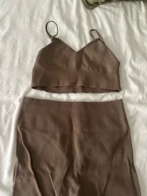Wesley Brown set Size M/L thumbnail 2